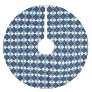 Traditional blue white gold argyle tartan pattern brushed polyester tree skirt