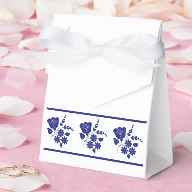 Traditional Folk Heart Pattern Favour Box (Wedding)