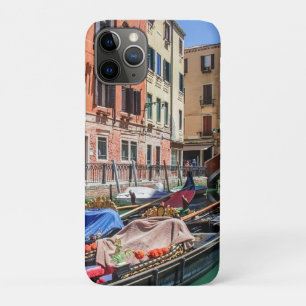 Traditional gondola in Venice iPhone 11 Pro Case