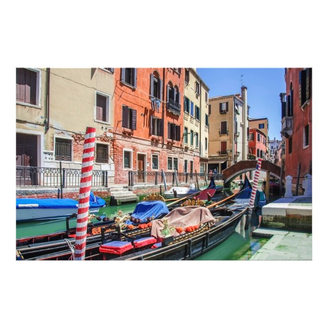 Traditional gondola in Venice Photo Print (Front)