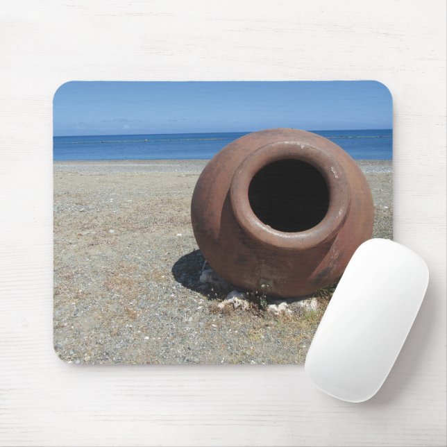 Traditional Greek Terracotta Pot on the Beach Mouse Mat (With Mouse)