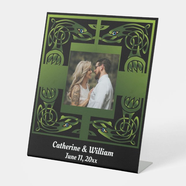 Traditional Green Irish Celtic Design     Pedestal Sign (Front)