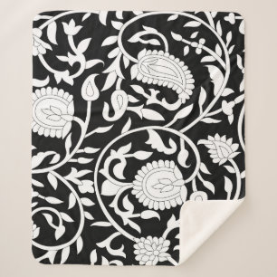 Traditional indian paisley pattern on black and wh sherpa blanket