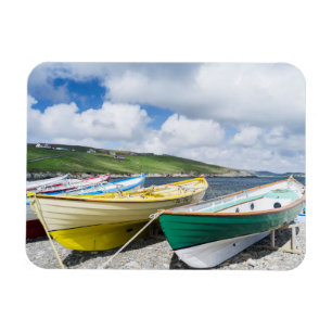 Traditional rowboats magnet
