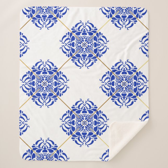 Traditional spain seamless pattern. Spanish cerami Sherpa Blanket (Front)