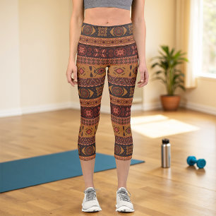 Traditional Terracotta Ethnic Tribal Boho Pattern Capri Leggings