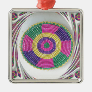 Traditional Woven Plate whirl Metal Tree Decoration