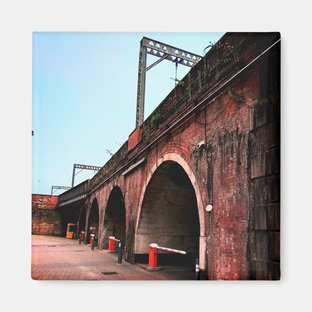 Train bridge magnet (Front)