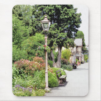 TRAIN STATION MOUSE MAT