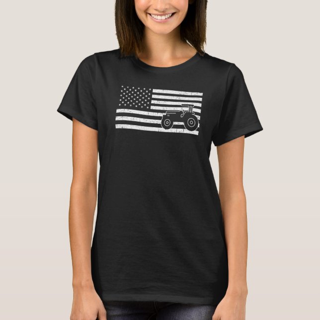 Traktor US Flag Field American Farm   Traktor T-Shirt (Front)
