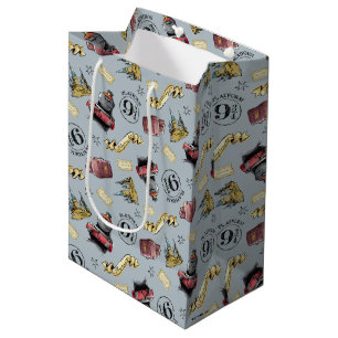 Travel To HOGWARTS™ Pattern Medium Gift Bag