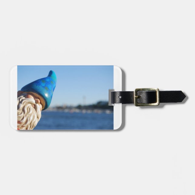 Travelling Gnome Luggage Tag (Front Horizontal)