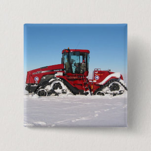 Traversing Arctic Tractor 15 Cm Square Badge