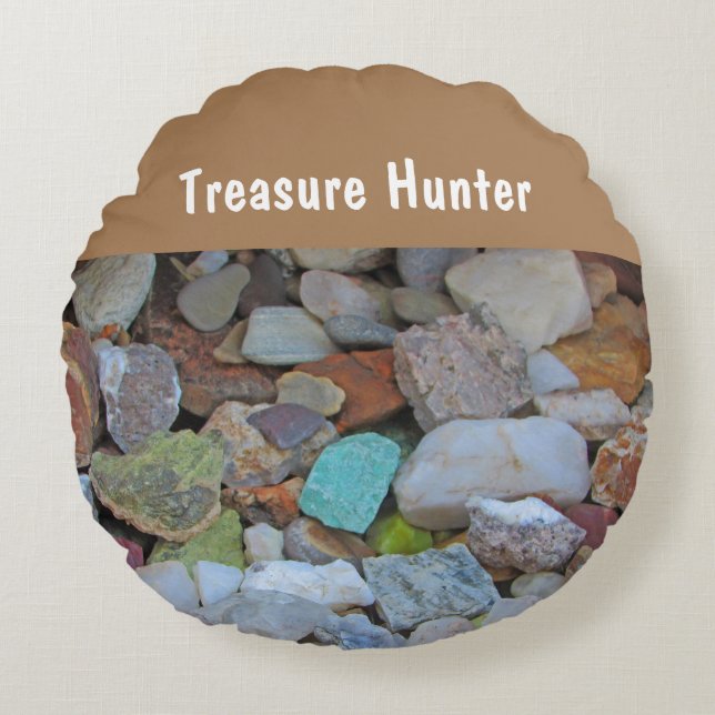 Treasure Hunter Rock Collection Stone Rockhound Round Cushion (Front)