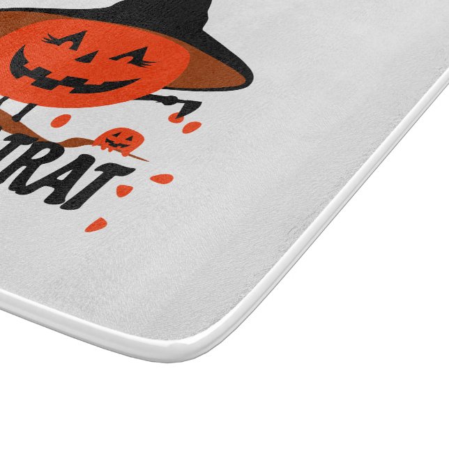 Treck Trat Pumpkin Smiling Cutting Board (Corner)