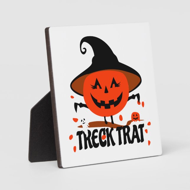 Treck Trat Pumpkin Smiling Plaque (Front)