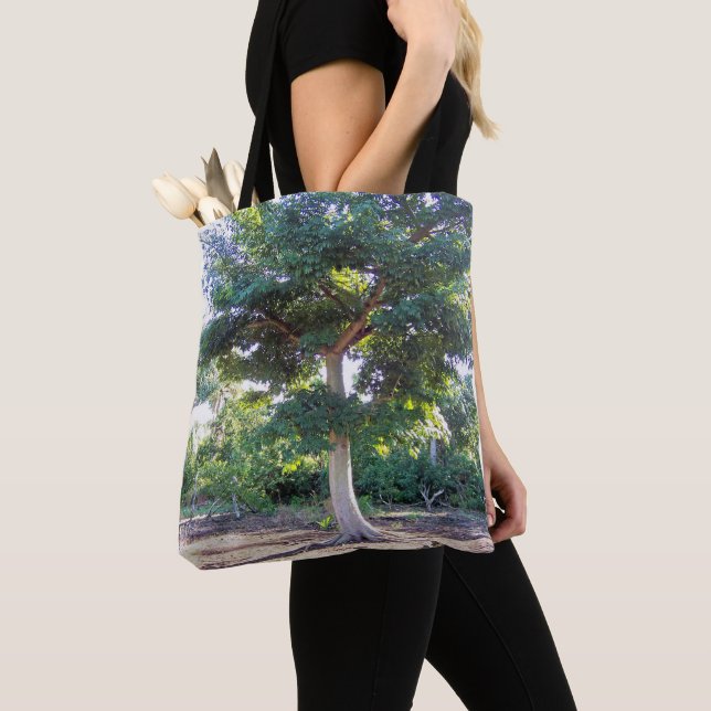 Tree of Wisdom-bag Tote Bag (Close Up)