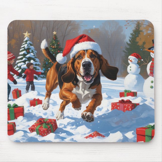Treeing Walker Coonhound Snow with Christmas Hat Mouse Mat (Front)