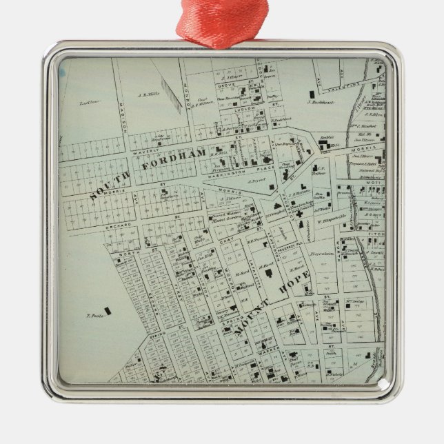 Tremont, W Farms Metal Tree Decoration (Front)