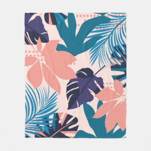 Trend bright seamless pattern with colourful tropi fleece blanket