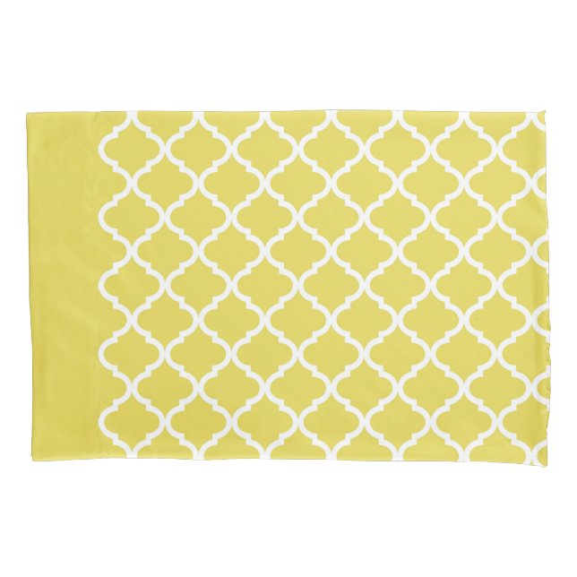 Trendy Bright Yellow Moraccan Quatrefoil Pattern Pillowcase (Front)