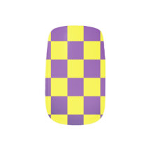 Trendy chequerboard nail design in yellow and purp