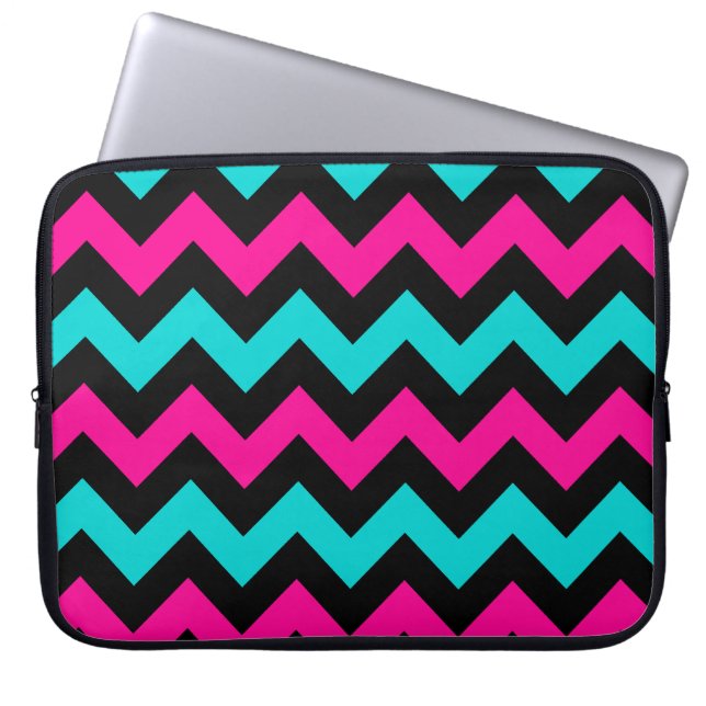 Trendy chevron pattern laptop sleeve (Front)