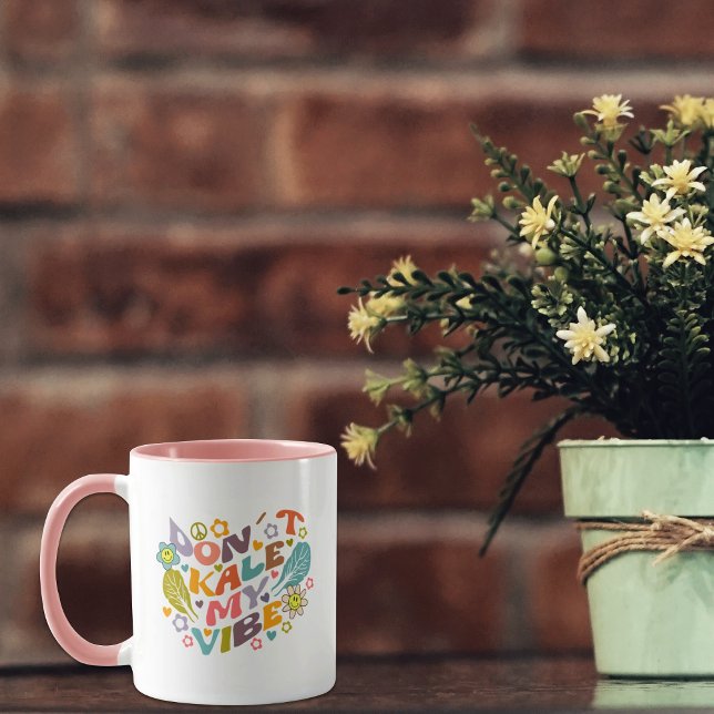 Trendy Flowers Retro Vegan Mug (Creator Uploaded)