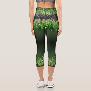 Trendy green black glam dripping Halloween theme Capri Leggings