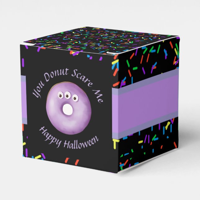 Trendy Halloween Spooky Purple Monster Eyes Doughn Favour Box (Front Side)