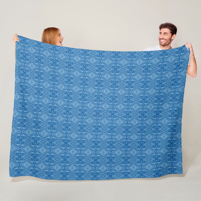 Trendy Stylish Unique Blue Pattern Fleece Blanket (In Situ)