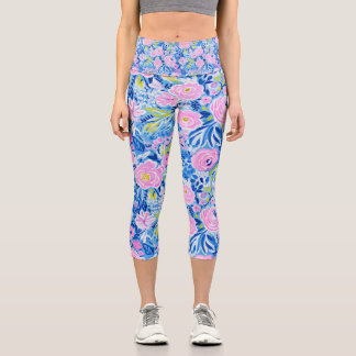 Trendy Vibrant Summer Resort Chic Floral Fashion Capri Leggings