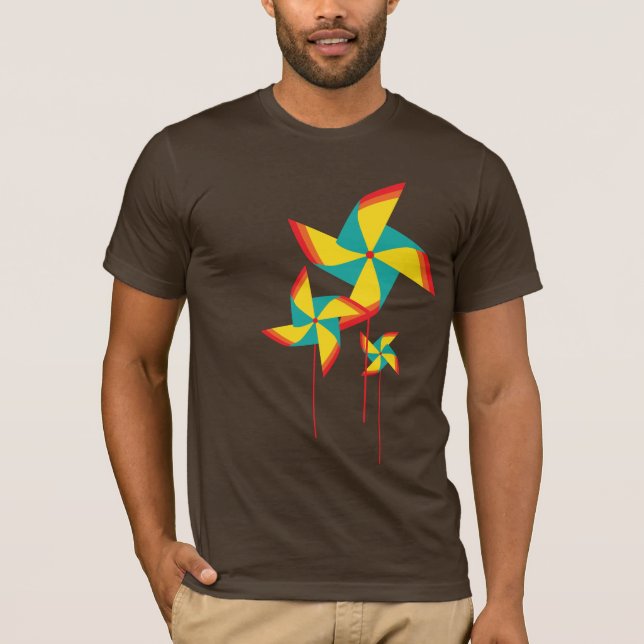 tres pinwheels T-Shirt (Front)