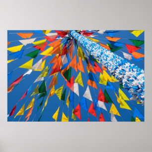 Triangle Flag Decoration