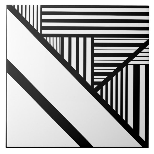 Triangle stripes in Black and White Tile (Front)