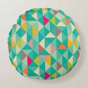 Triangles pattern round cushion