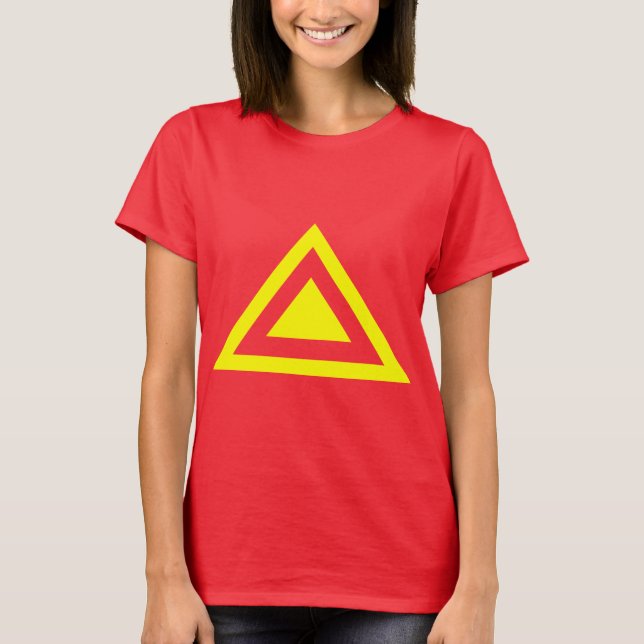 Triangular Arrow 01 T-Shirt (Front)