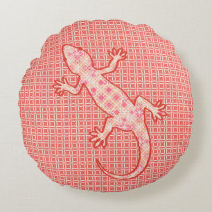 Tribal batik Gecko - coral pink and cream Round Cushion