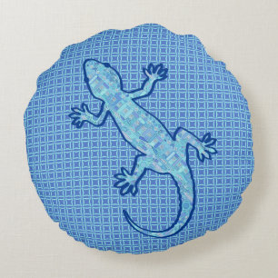 Tribal batik Gecko - soft denim blue Round Cushion