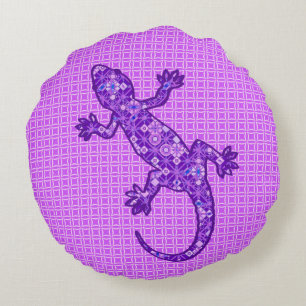 Tribal batik Gecko - violet and amethyst purple Round Cushion
