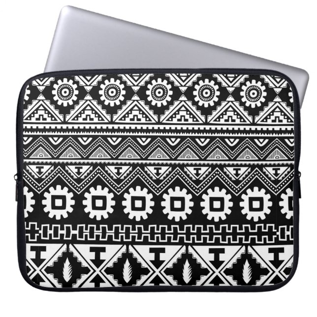 Tribal ethnic seamless pattern laptop sleeve (Front)