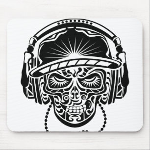 TRIBAL SKULL MOUSE MAT