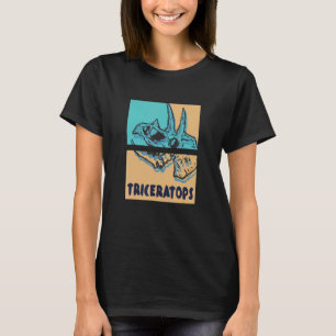Triceratops Dinosaur Vintage Retro Graphic Design T-Shirt