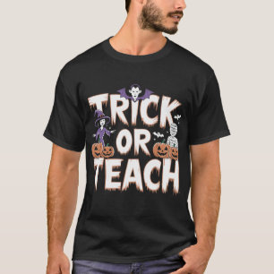 Trick Or Teach Groovy Teacher Halloween Retro  T-Shirt