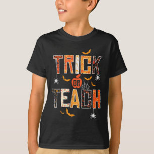 Trick Or Teach Retro Halloween Teacher Women Men C T-Shirt