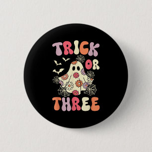 Trick Or Three 3 Years Old Birthday Groovy Ghost H 6 Cm Round Badge
