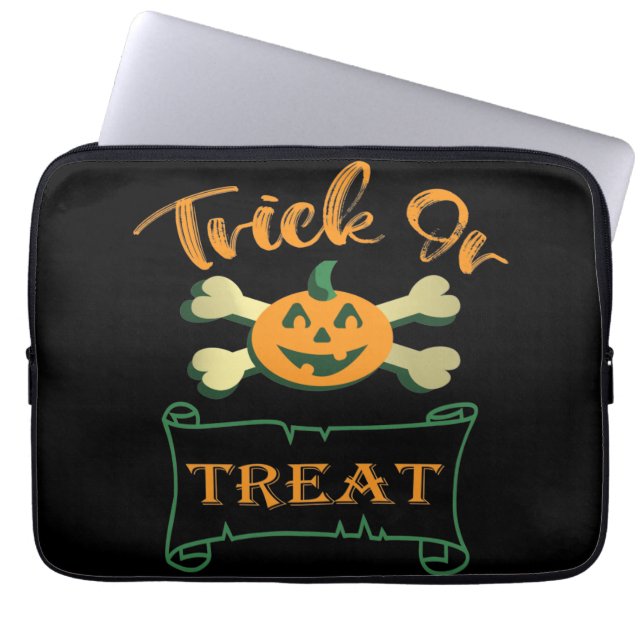 Trick or treat crossbones Halloween pumpkin  Laptop Sleeve (Front)