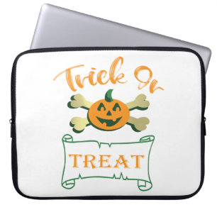 Trick or treat crossbones Halloween pumpkin Laptop Sleeve