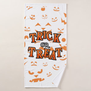 Trick or Treat Halloween Bath Towels Set