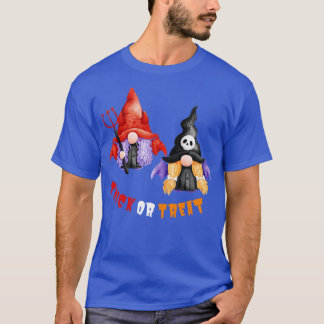Trick or Treat Halloween Cute Gnomes Halloween Wit T-Shirt